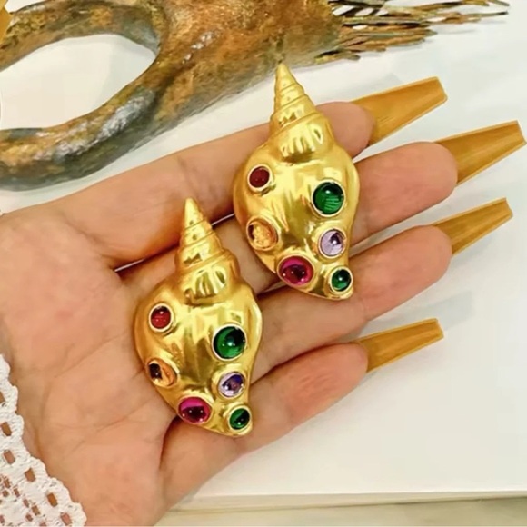 Zara Gold Colorful Shell Earrings - Picture 11 of 14